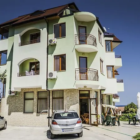 Family Vendégház Bjala