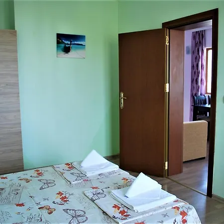 Family Vendégház 2*