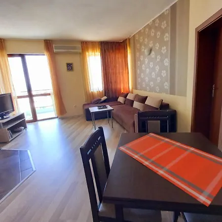 Guest house Family 2*
